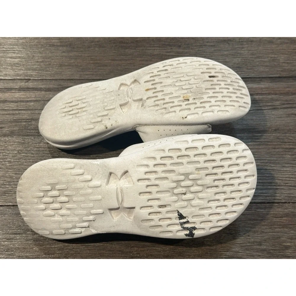 Youth Under Armour Slides Sandals White Sz 5Y sports summer outside